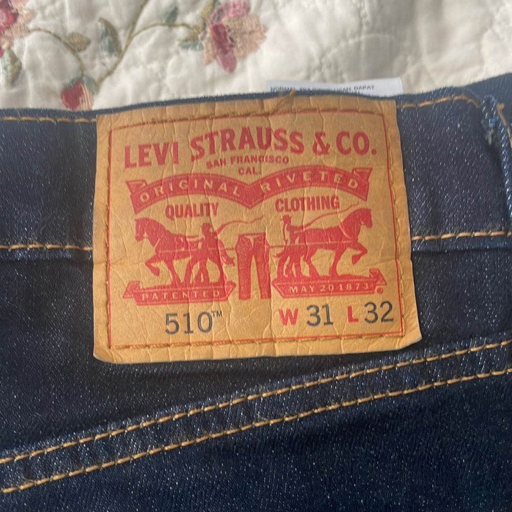 31x32 Levi 510 jeans